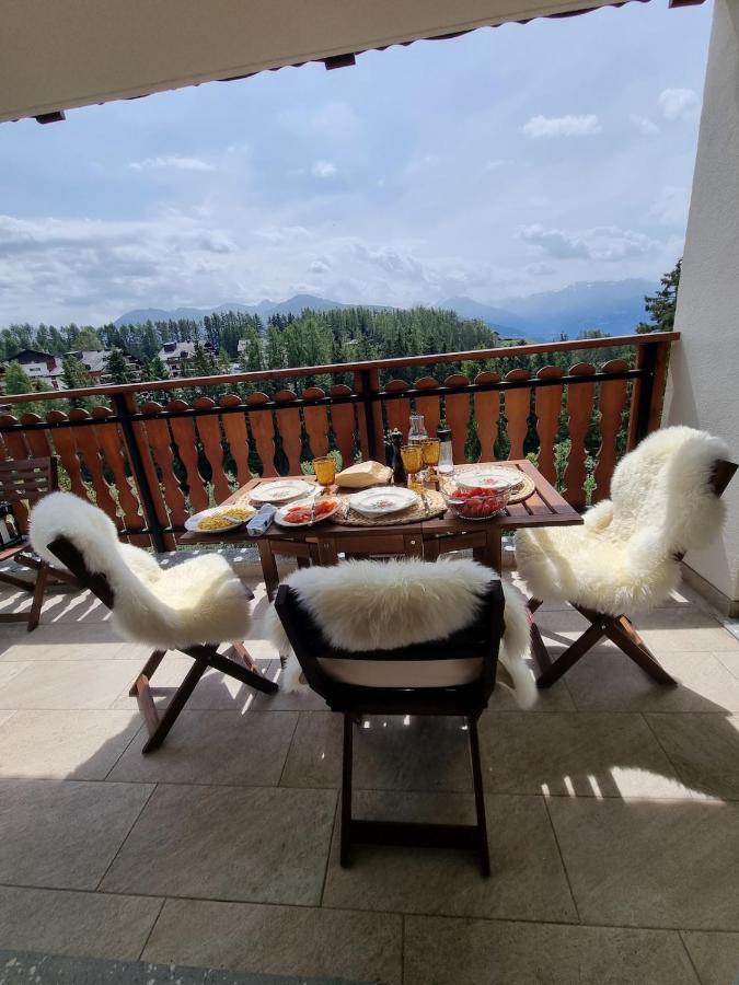 Apartment Between Slopes And Golf Facing The Alps *